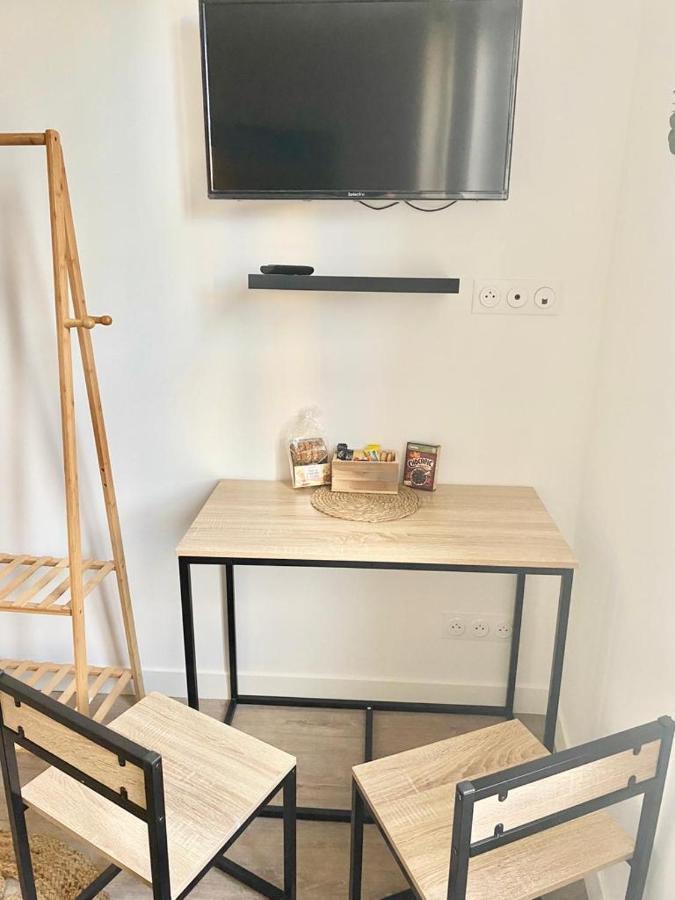 Studios Charmants Cosy A 5 Minutes Du Centre-Ville Bourges Ngoại thất bức ảnh