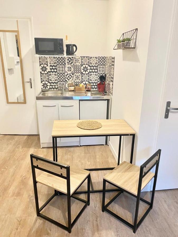 Studios Charmants Cosy A 5 Minutes Du Centre-Ville Bourges Ngoại thất bức ảnh